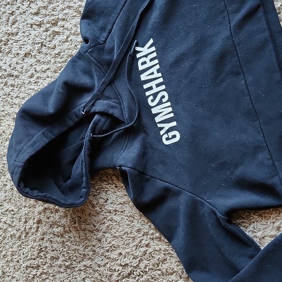 Gymshark Black Cropped Hoodie Size Medium - Picture 4 of 6